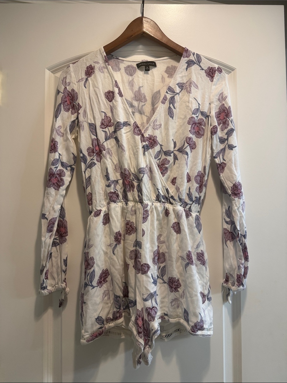 Kendall & Kylie white and purple romper- size small